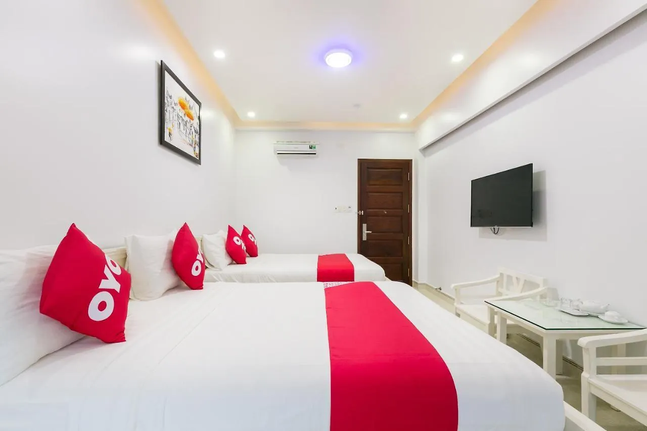Oyo 652 Monaco Hotel Ho Chi Minh