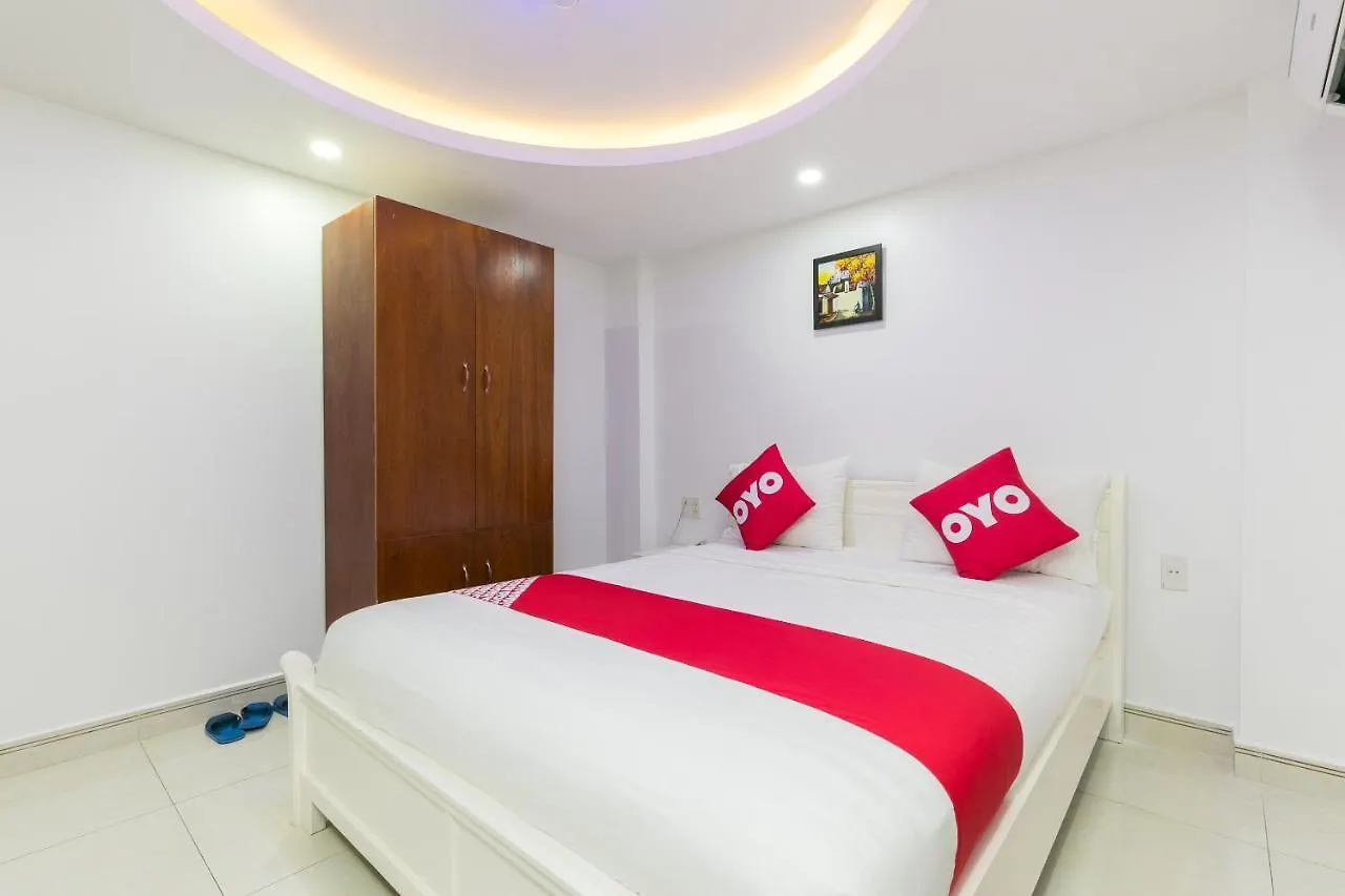 Oyo 652 Monaco Hotel Ho Chi Minh City