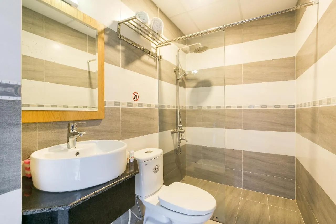 Oyo 652 Monaco Hotel Ho Chi Minh City