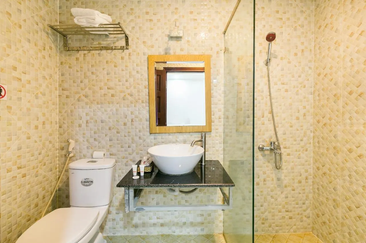 Oyo 652 Monaco Hotel Ho Chi Minh City