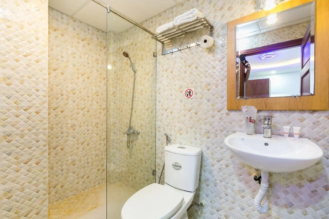 Oyo 652 Monaco Hotel Ho Chi Minh City 2*,  Vietnam